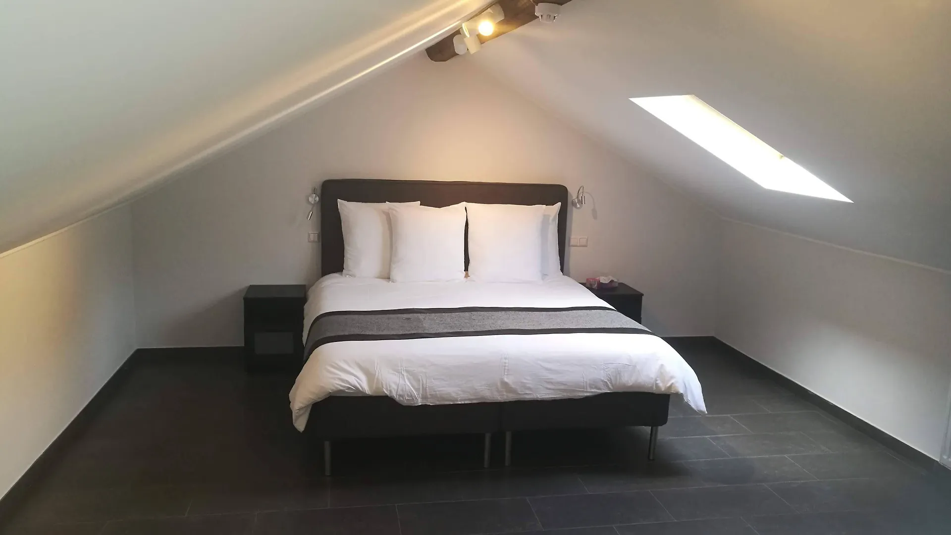 ***** Aparthotel Shs Suite Home Sweet City 345 Luxembourg Luxembourg